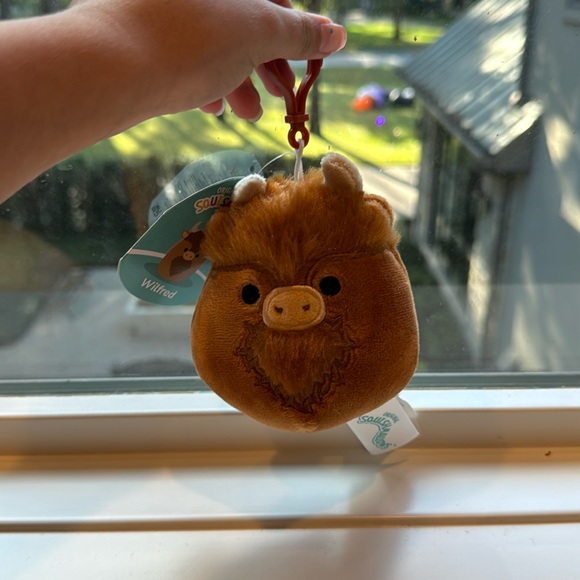 Wilfred clip Squishmallow - Picture 1 of 3